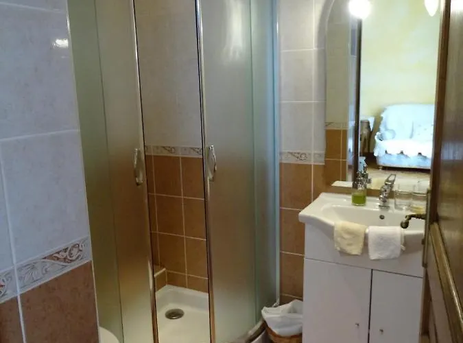 Guest house Aqui Sian Ben 3*